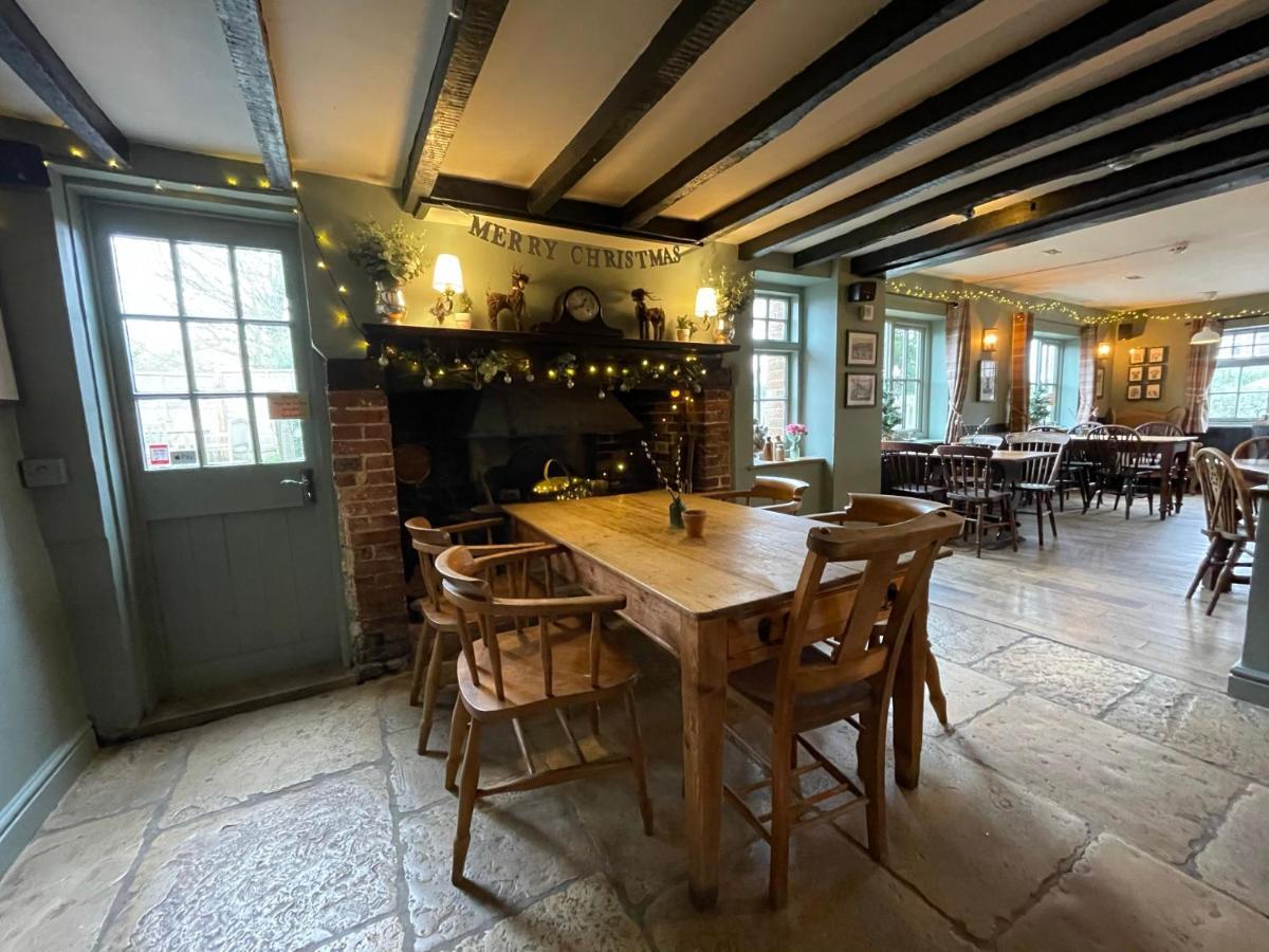 הורשאם The Windmill Inn מראה חיצוני תמונה