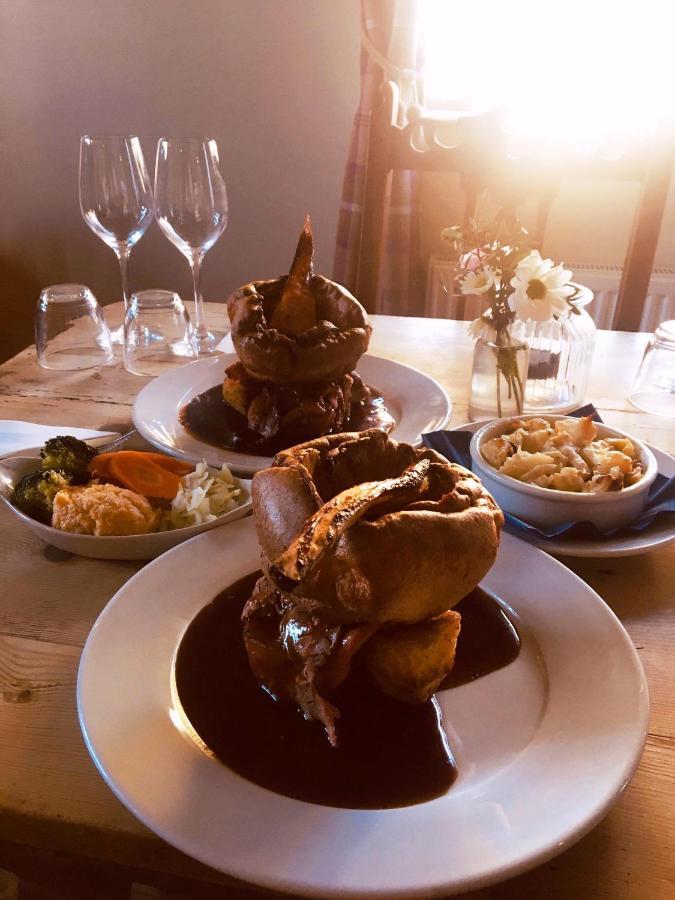 הורשאם The Windmill Inn מראה חיצוני תמונה