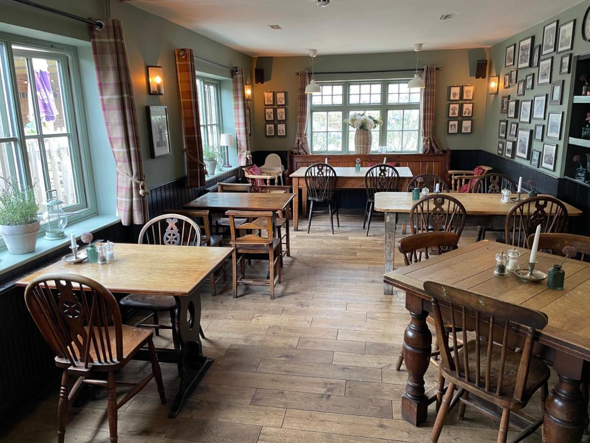 הורשאם The Windmill Inn מראה חיצוני תמונה